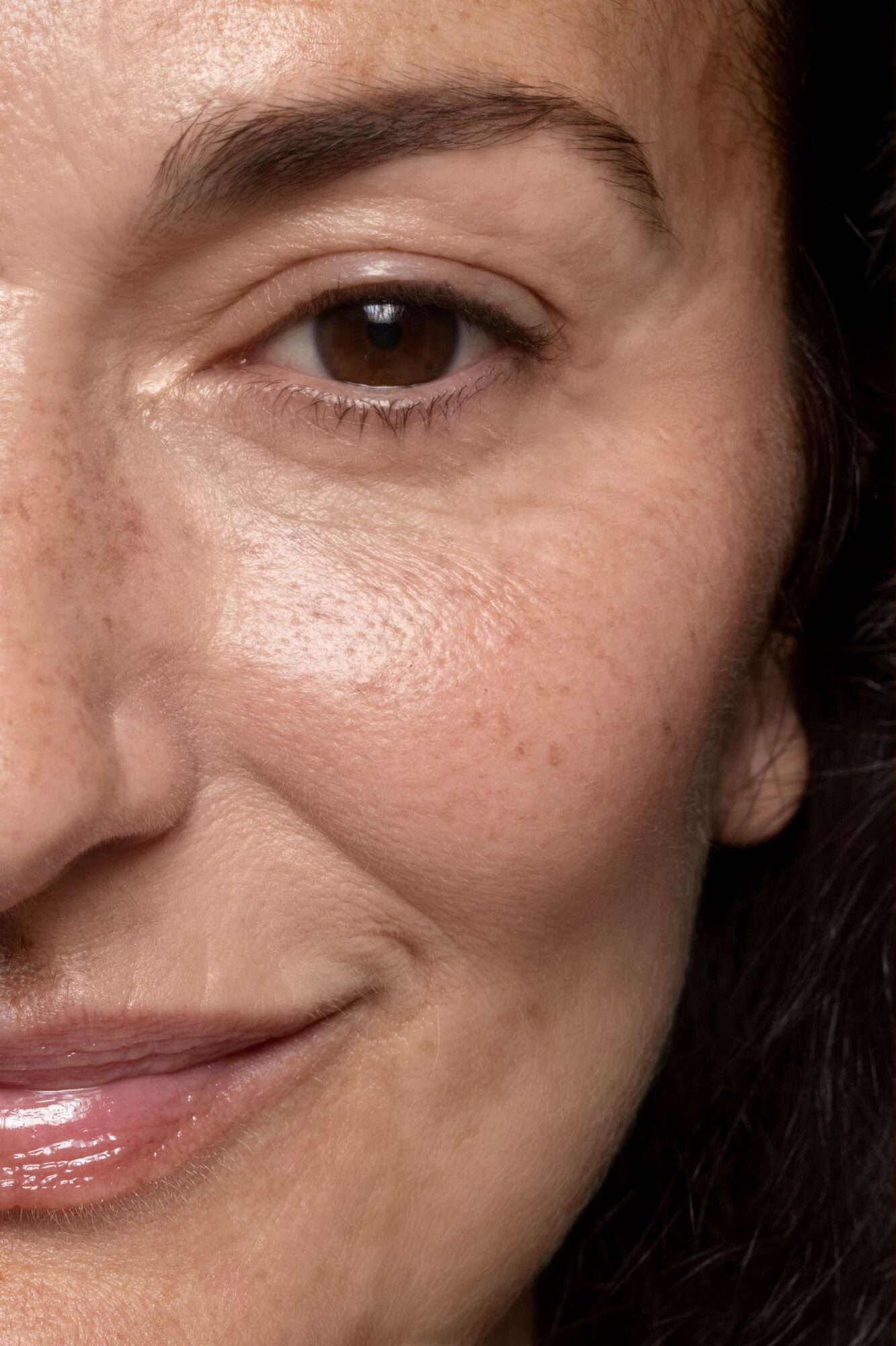 Facetune_21-07-2026-18-03-49